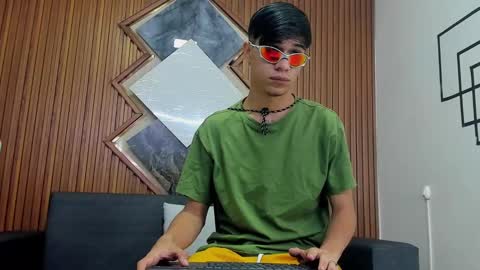 anyelo_sexyhot online show from 9, 2, 2025