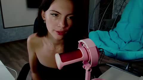 Snapshot of anytka12 chatting on 24, 7, 2026 anytka12 online show from 24, 7, 2026