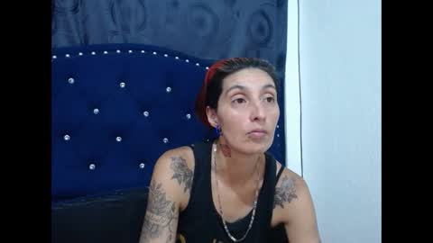 Snapshot of anyu_1306 chatting on 10, 1, 2025 anyu online show from 10, 1, 2025