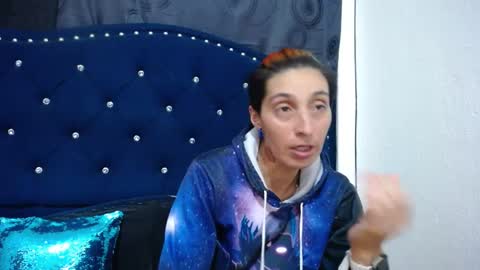 Snapshot of anyu_1306 chatting on 14, 1, 2025 anyu online show from 14, 1, 2025