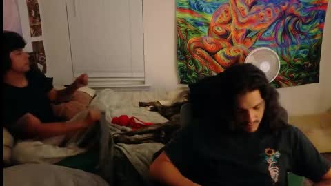 ApacheWithWebcam online show from 27, 4, 2026