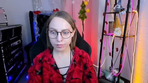 Snapshot of aphexqueen chatting on 15, 12, 2024 APHEX QUEEN online show from 15, 12, 2024