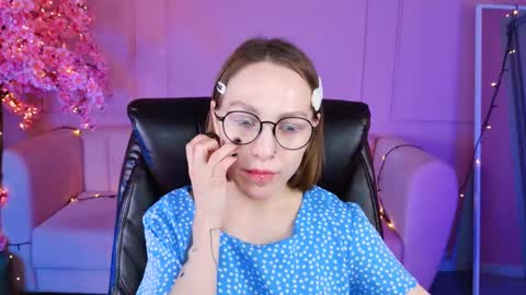 Snapshot of aphexqueen chatting on 19, 1, 2025 APHEX QUEEN online show from 19, 1, 2025