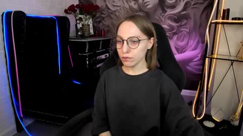 Snapshot of aphexqueen chatting on 14, 2, 2025 APHEX QUEEN online show from 14, 2, 2025