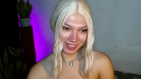 Snapshot of aphr0dite_x chatting on 7, 12, 2024 Roman Goddess online show from 7, 12, 2024