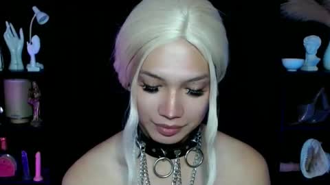 Snapshot of aphr0dite_x chatting on 24, 2, 2025 Roman Goddess online show from 24, 2, 2025