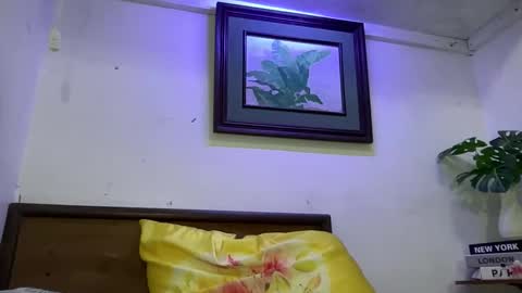 Snapshot of aphr0dite_x chatting on 9, 10, 2025 Roman Goddess online show from 9, 10, 2025