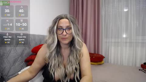 Sarah online show from 17, 11, 2025