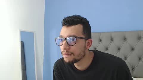 apolo_2909 online show from 10, 3, 2025