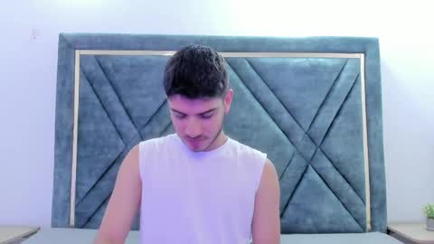 Snapshot of apolo_grayy chatting on 18, 2, 2026 Apolo Grayy online show from 18, 2, 2026