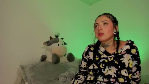 Snapshot of apolorising_ chatting on 9, 9, 2025 Lola  Apolo online show from 9, 9, 2025