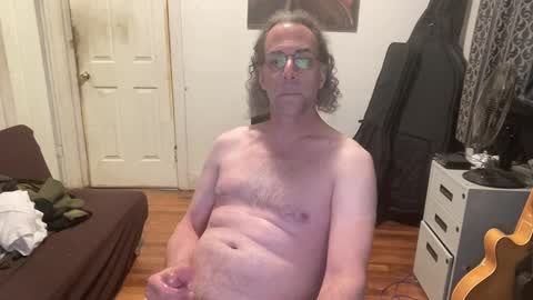 Snapshot of apostrphy chatting on 3, 12, 2024 Apostrphy online show from 3, 12, 2024