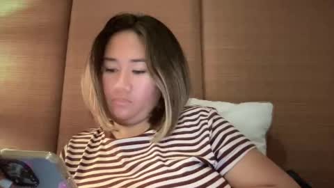 Snapshot of apple_pie_love chatting on 20, 10, 2025 Anika online show from 20, 10, 2025