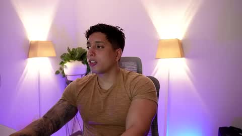 Snapshot of appolo_allen chatting on 18, 5, 2026 insta appolo master online show from 18, 5, 2026