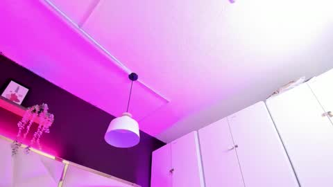 April online show from 17, 3, 2026