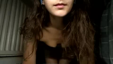 april_loves95 online show from 2, 7, 2026
