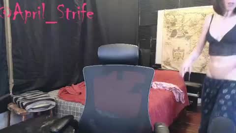 Snapshot of april_show_her chatting on 24, 6, 2026 April Strife online show from 24, 6, 2026