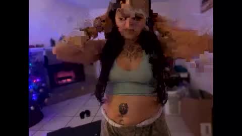 Snapshot of aprilanna chatting on 5, 12, 2024 AnnaApril420 online show from 5, 12, 2024