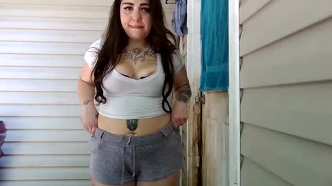 Snapshot of aprilanna chatting on 17, 9, 2025 AnnaApril420 online show from 17, 9, 2025