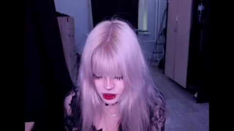 Alice D online show from 16, 4, 2026