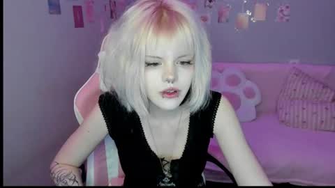 Alice D online show from 15, 7, 2026