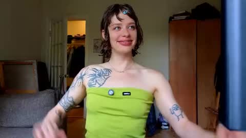 aqua_sultry online show from 22, 7, 2026