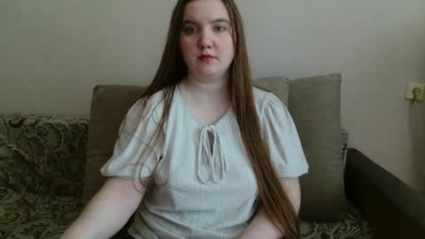 Snapshot of aquanarmin chatting on 27, 5, 2026 Josefin online show from 27, 5, 2026