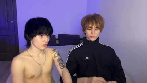 Snapshot of ar1zze chatting on 9, 4, 2026 zik and kris online show from 9, 4, 2026