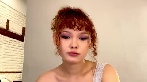 Snapshot of aresha_viree chatting on 18, 5, 2026 Aresha online show from 18, 5, 2026
