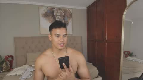 Snapshot of areslevi chatting on 18, 5, 2026 ares levi online show from 18, 5, 2026