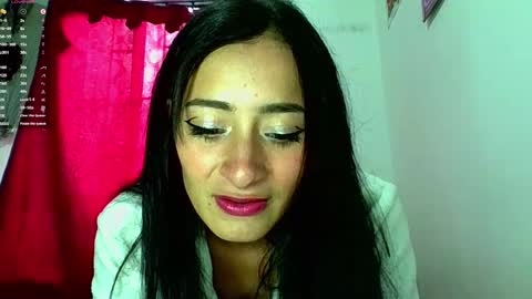 Snapshot of ari_ana2 chatting on 4, 11, 2025 Ariana online show from 4, 11, 2025