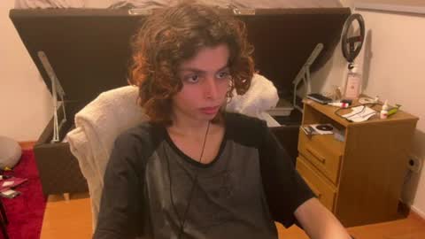 Ari online show from 5, 7, 2026