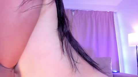 Snapshot of ari_es chatting on 18, 4, 2026 Ari online show from 18, 4, 2026