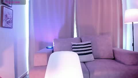 Snapshot of ari_es chatting on 5, 5, 2026 Ari online show from 5, 5, 2026