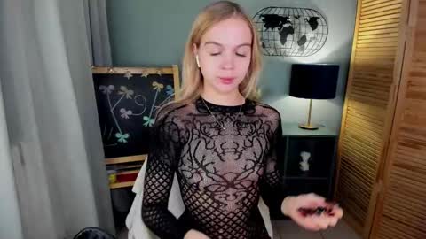 aria69stars online show from 18, 11, 2025