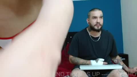Snapshot of aria_and_nick chatting on 19, 4, 2026 ARIA AND. NICK online show from 19, 4, 2026