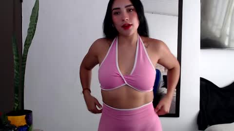 Snapshot of aria_castelli chatting on 18, 5, 2026 Aria Castelli online show from 18, 5, 2026