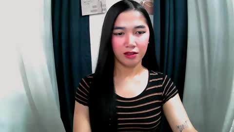 Snapshot of aria_fucks chatting on 5, 5, 2026 ARIA online show from 5, 5, 2026
