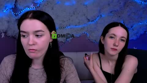 Snapshot of aria_glow chatting on 14, 5, 2026 Aria online show from 14, 5, 2026