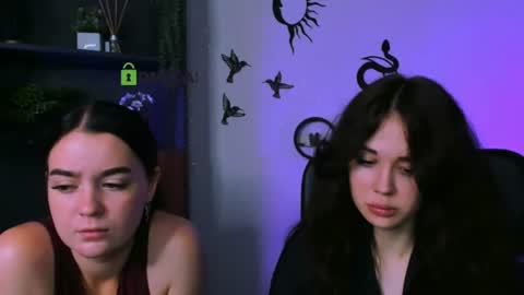 Snapshot of aria_glow chatting on 19, 7, 2026 Aria online show from 19, 7, 2026