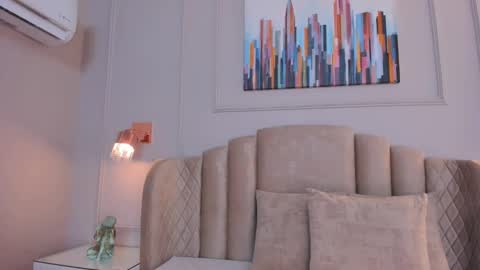 Snapshot of aria_greco chatting on 4, 12, 2024 Aria  online show from 4, 12, 2024