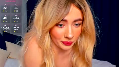 Snapshot of aria_montclair chatting on 8, 5, 2026 aria_montclair online show from 8, 5, 2026
