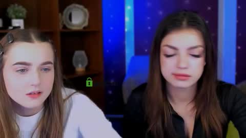 Luna online show from 23, 12, 2025