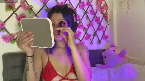 aria_silk online show from 28, 3, 2026