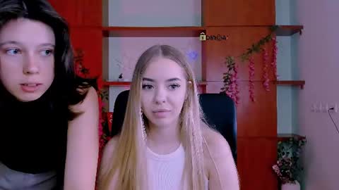Snapshot of aria_wild_ chatting on 25, 6, 2026 aria_wild_ online show from 25, 6, 2026