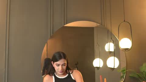 Snapshot of ariaa_isabell chatting on 10, 7, 2026 Ariaa online show from 10, 7, 2026