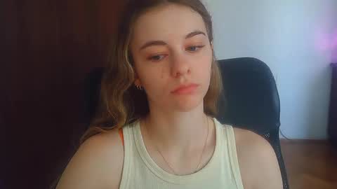 Snapshot of ariacreazy chatting on 19, 6, 2026 AriaCreazy online show from 19, 6, 2026