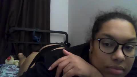 Snapshot of ariad256 chatting on 10, 12, 2024 Aria D online show from 10, 12, 2024