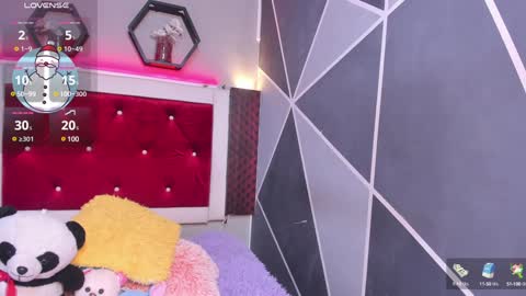 Snapshot of ariadna_evangeline chatting on 7, 12, 2024 Angel online show from 7, 12, 2024