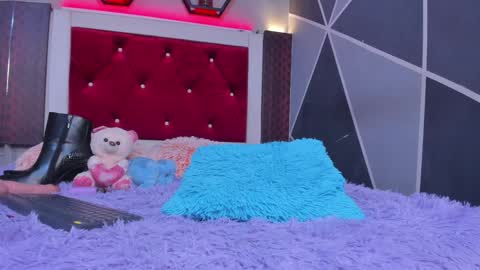 Snapshot of ariadna_evangeline chatting on 17, 12, 2024 Angel online show from 17, 12, 2024